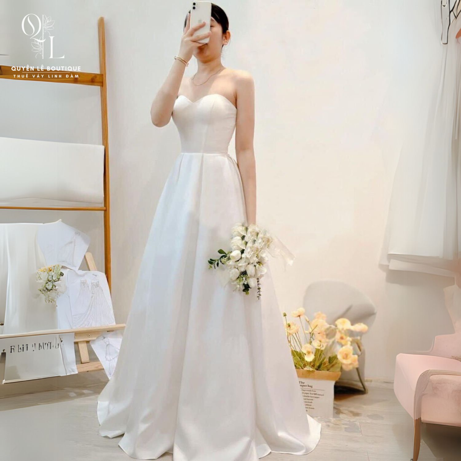 1500 cc Tiệc dài trắng cup ngực