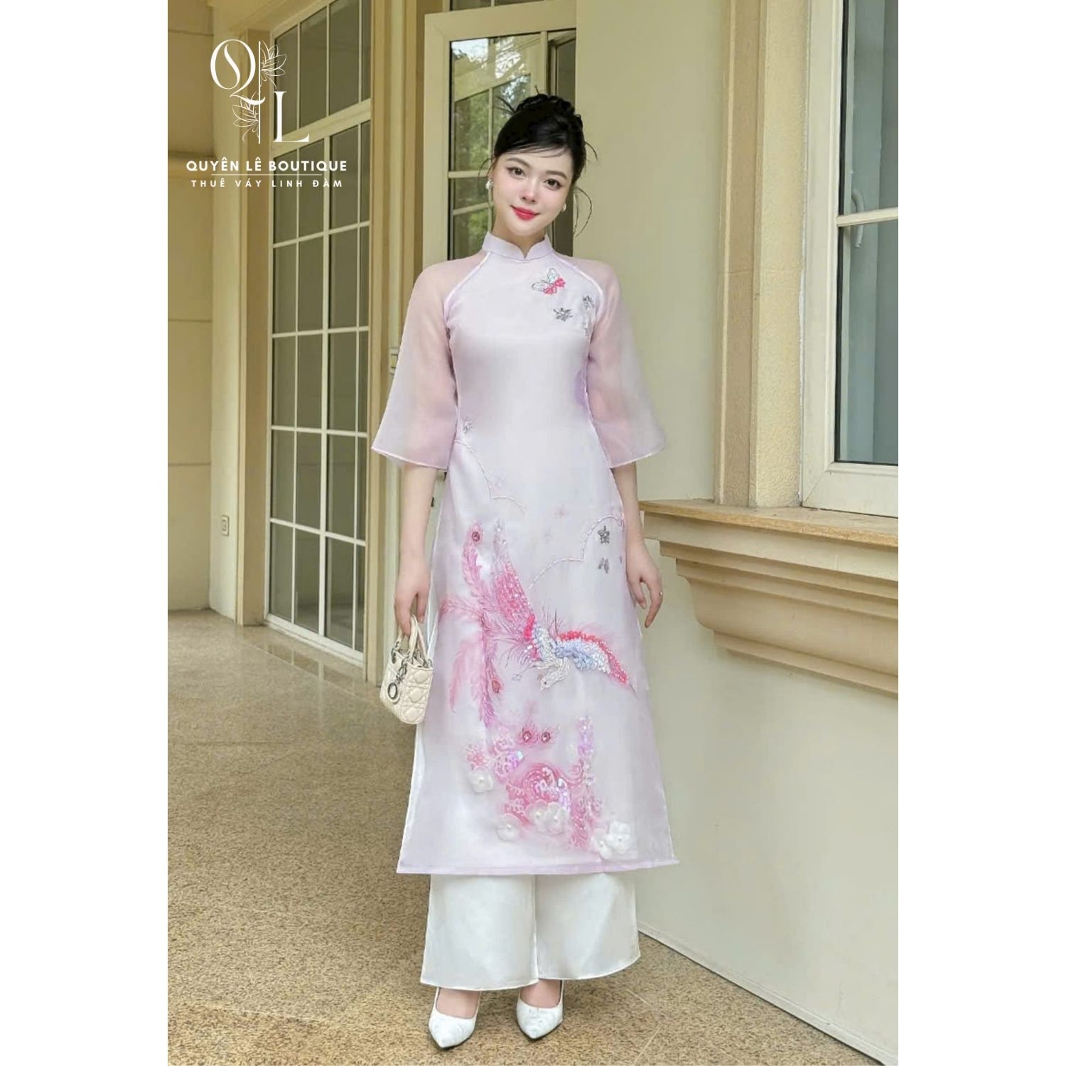 1879 Áo dài hồng tím
