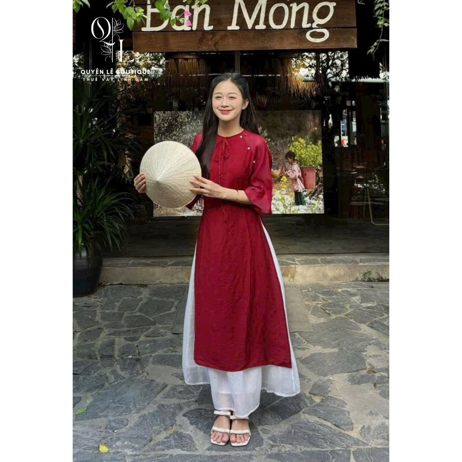 2590 Áo dài đỏ xuông trơn
