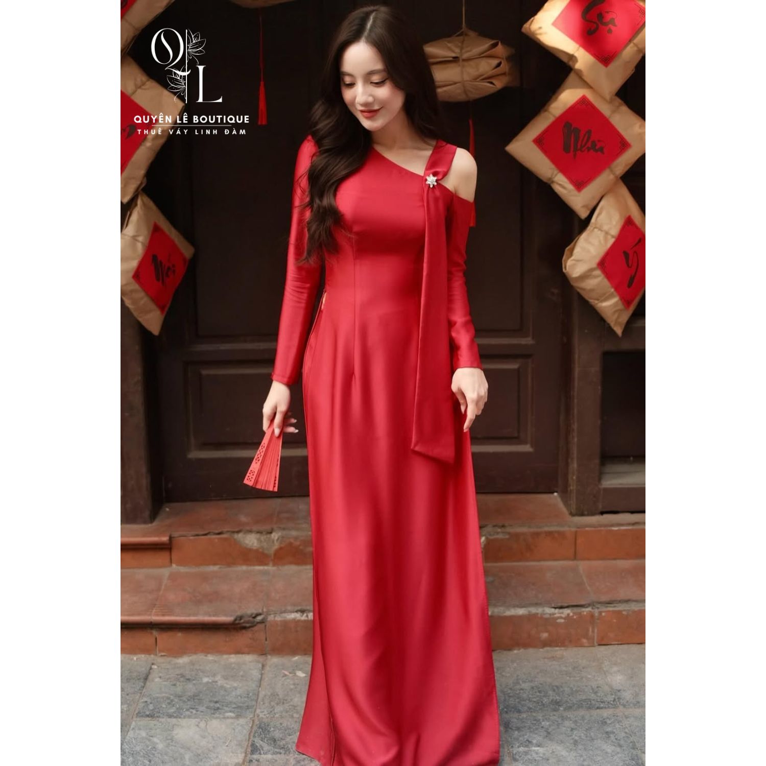 2401 Áo dài đỏ dài tay