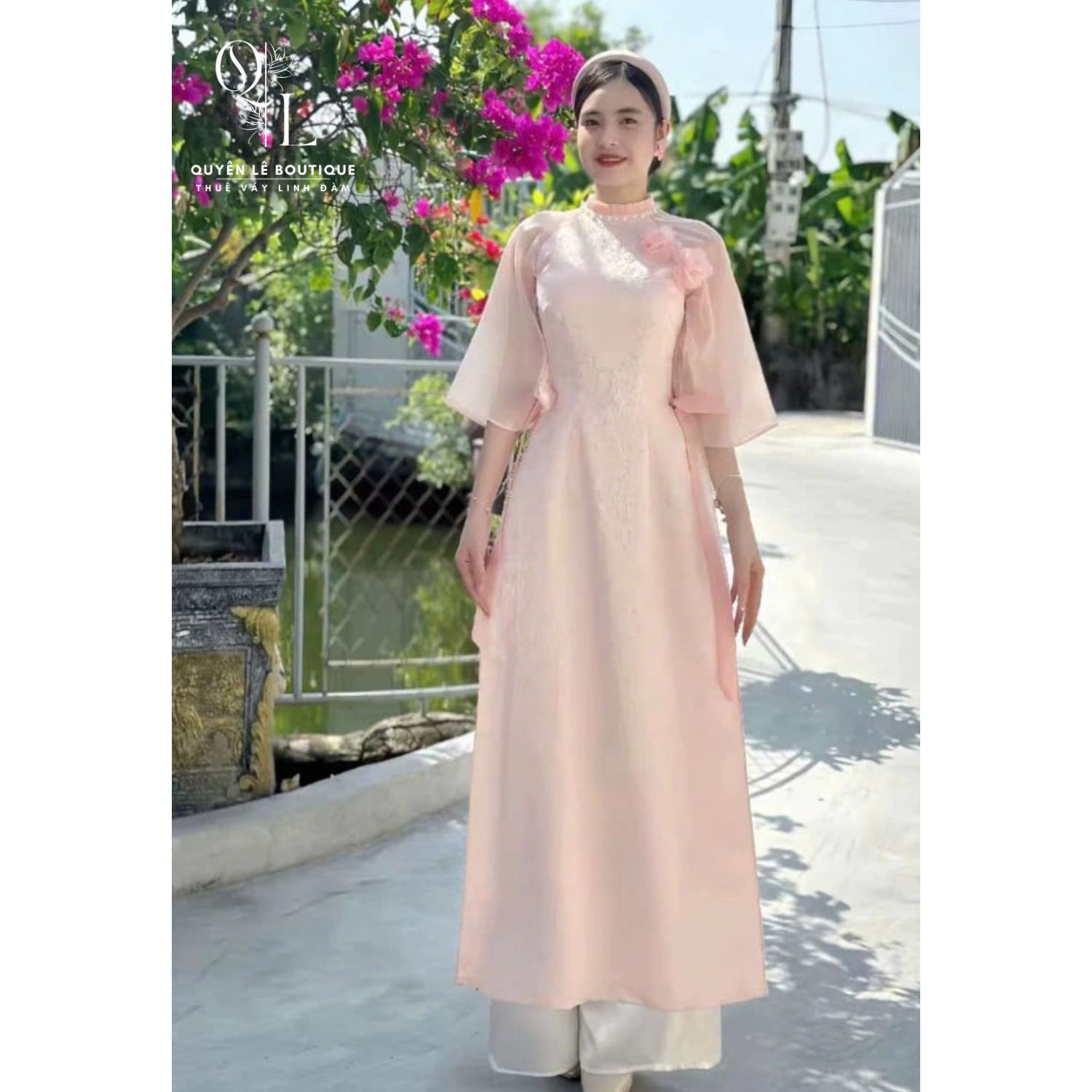 2252 Áo dài hồng
