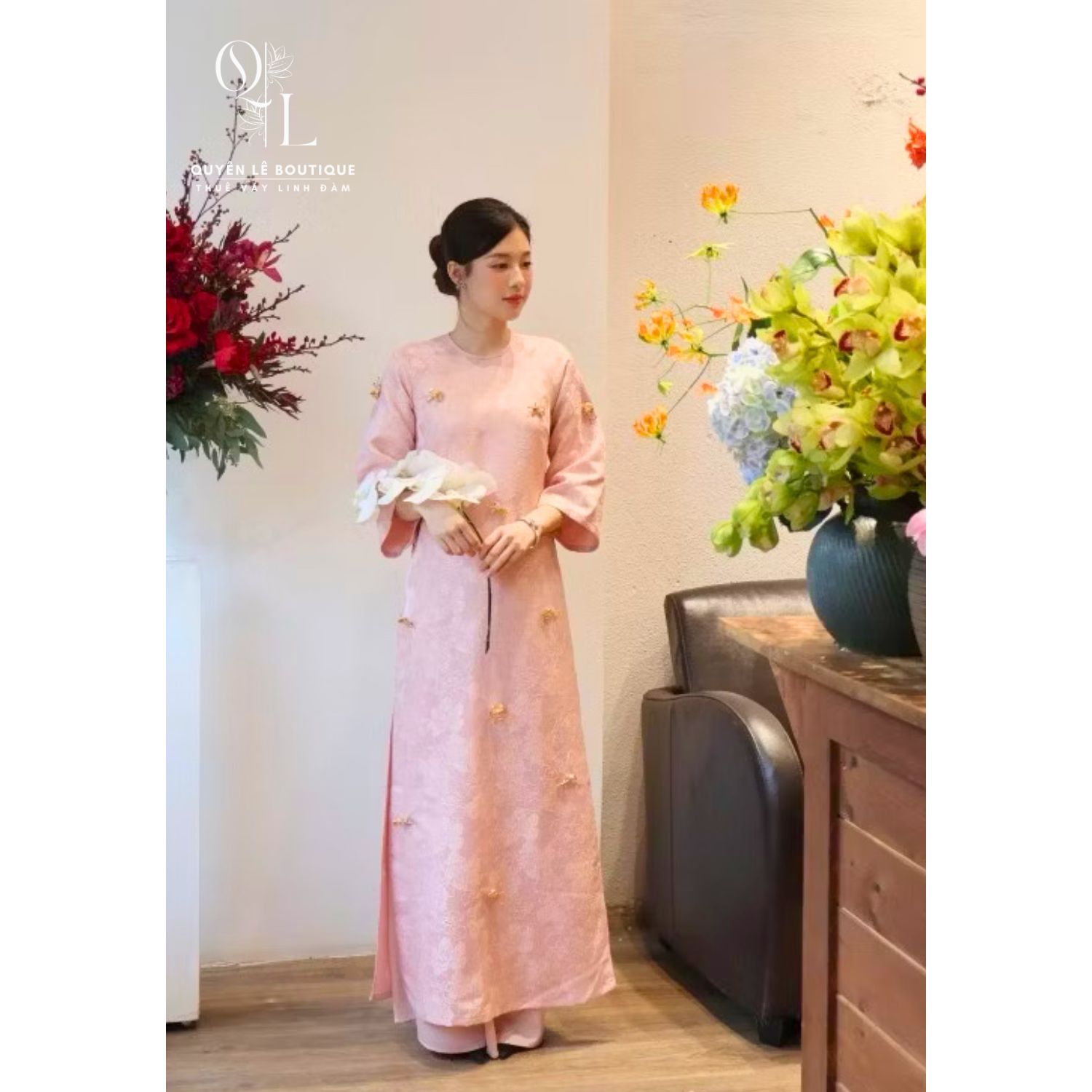 3017 Áo dài hồng
