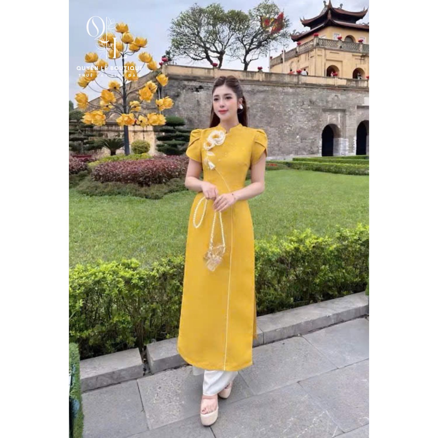545 Ad vàng hoa trắng