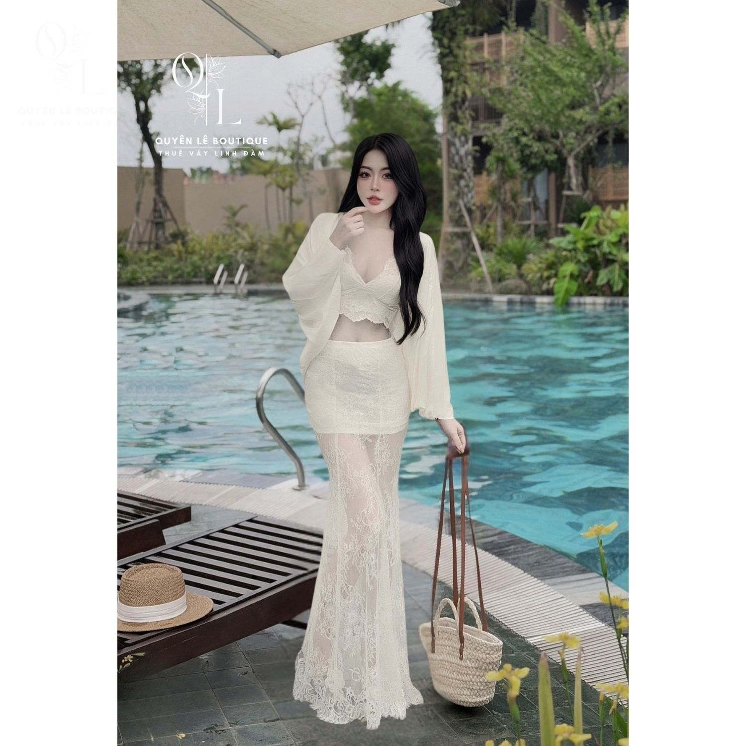 Set váy du lịch kem