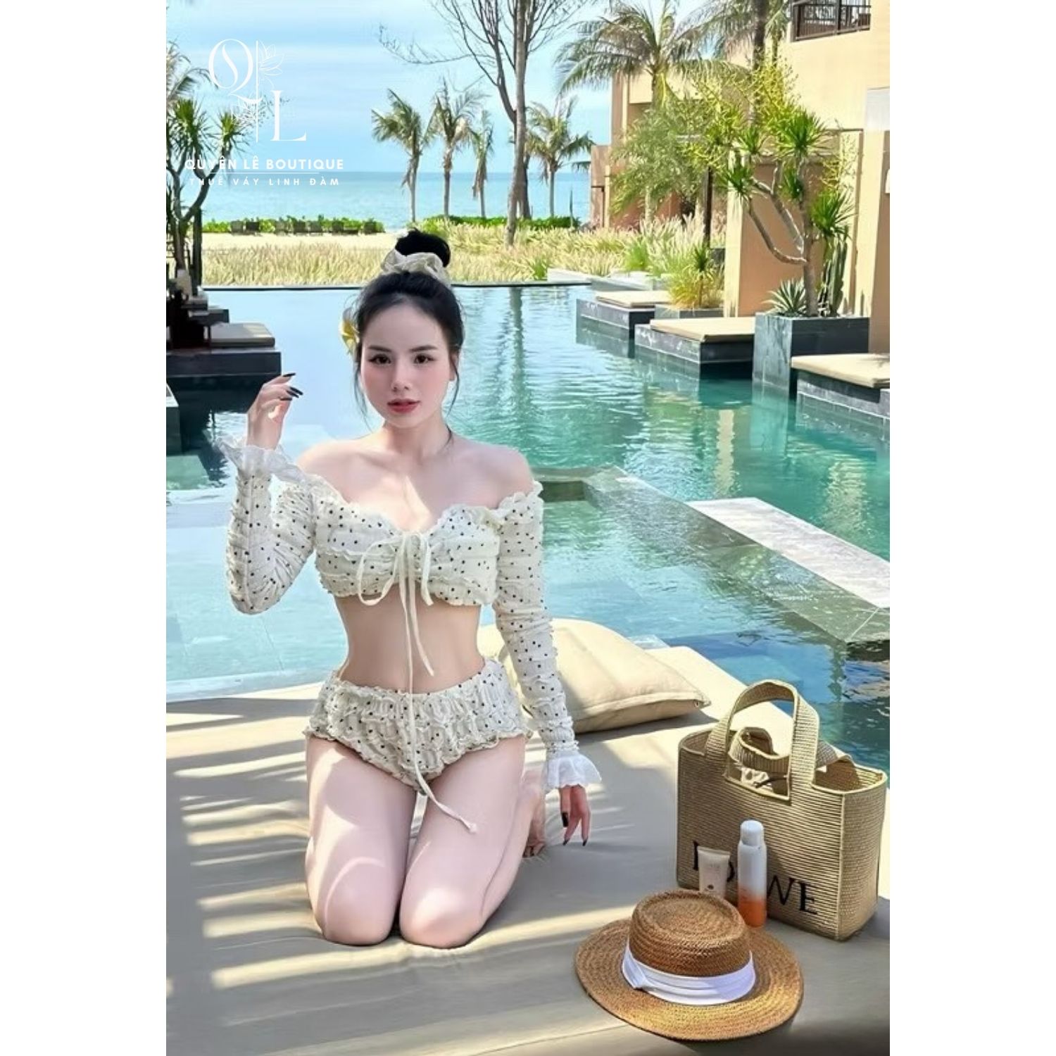 Bikini kem chấm bi