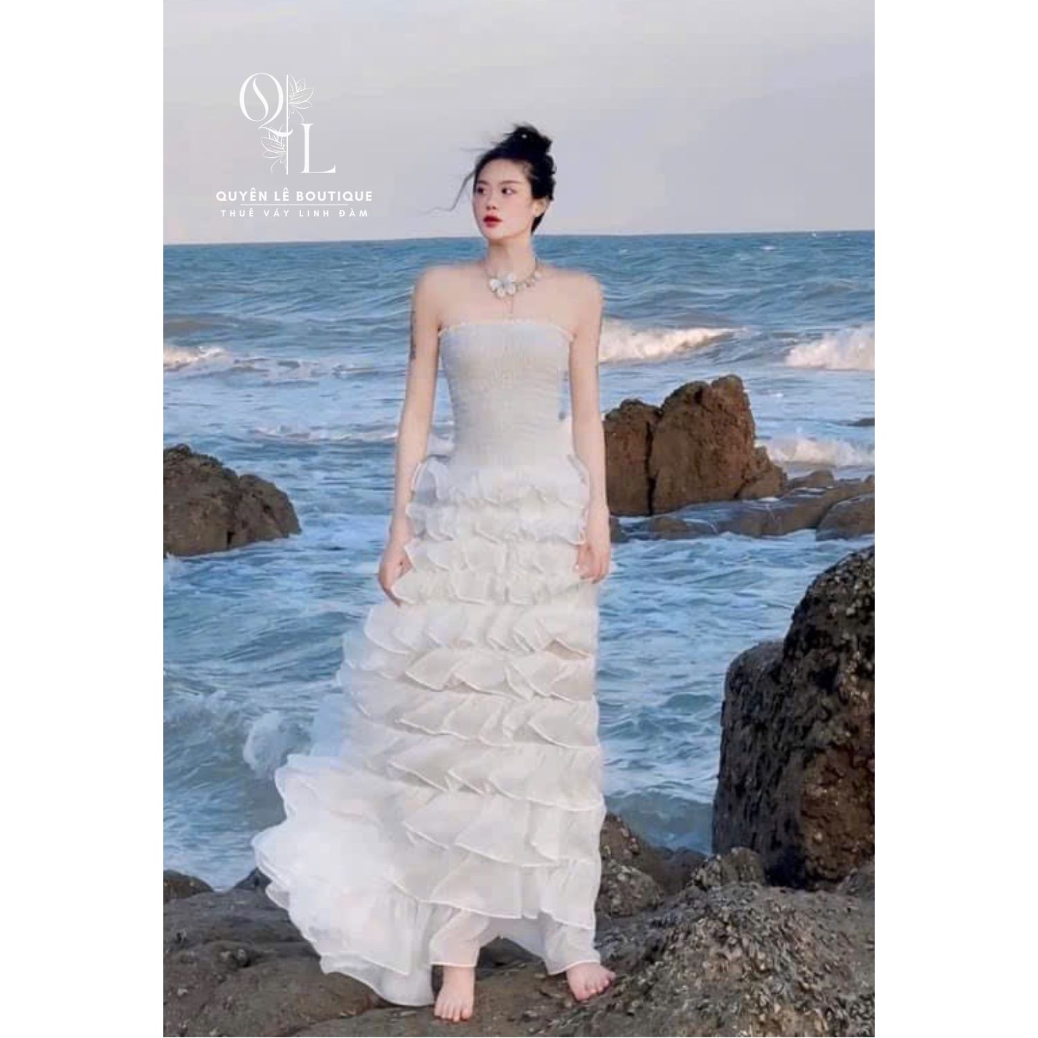 2833 Váy du lịch dài trắng bồng