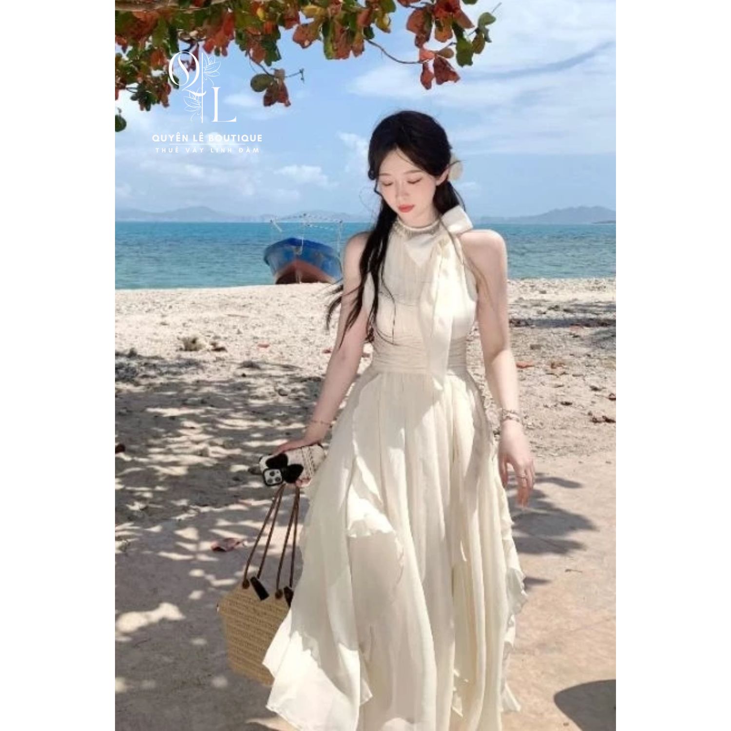 1737 Váy du lịch kem yếm