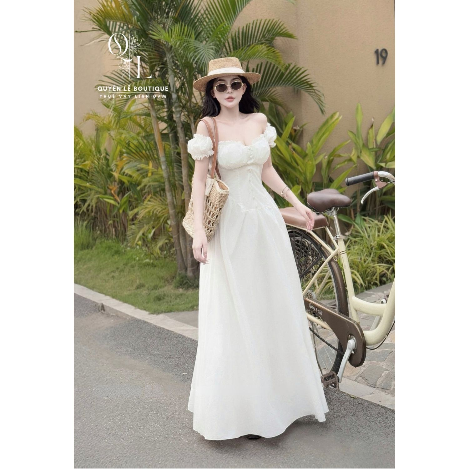 2938 Váy du lịch trắng