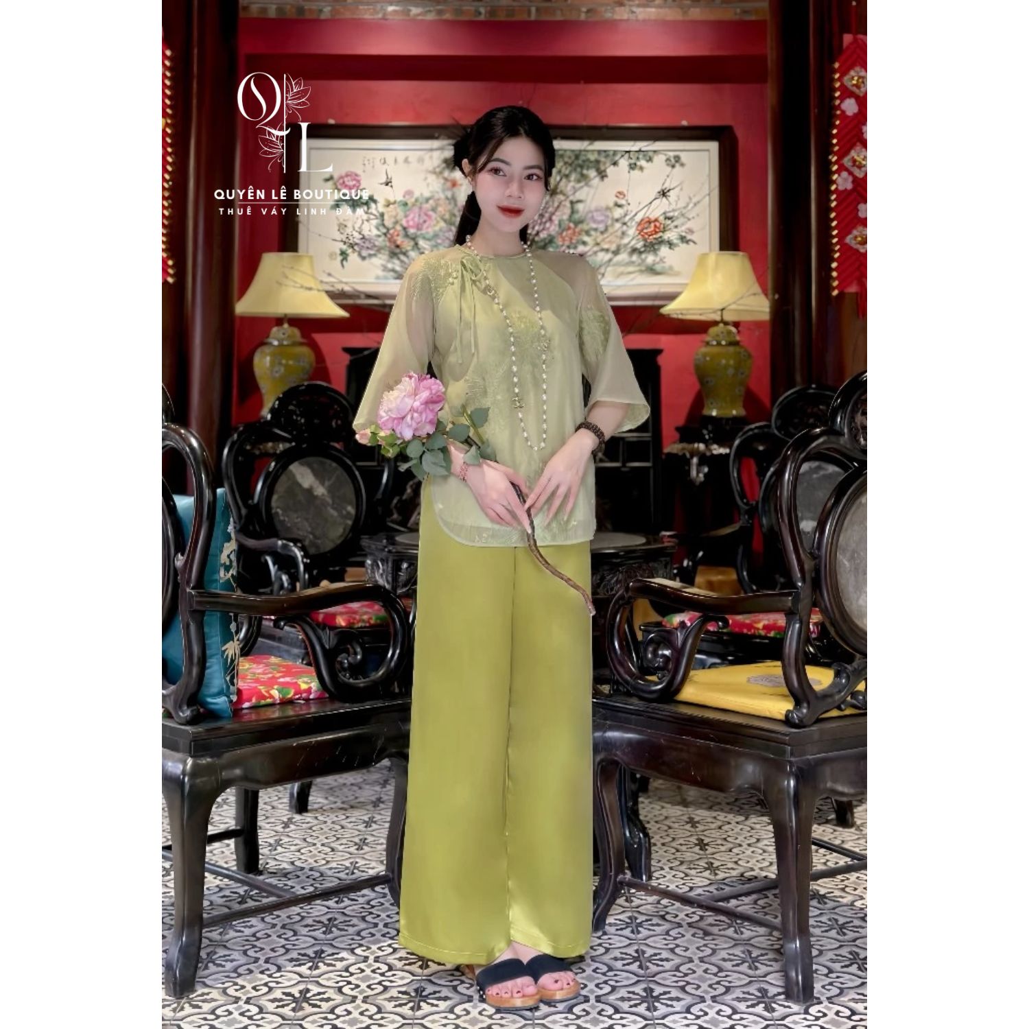 Pháp phục xanh