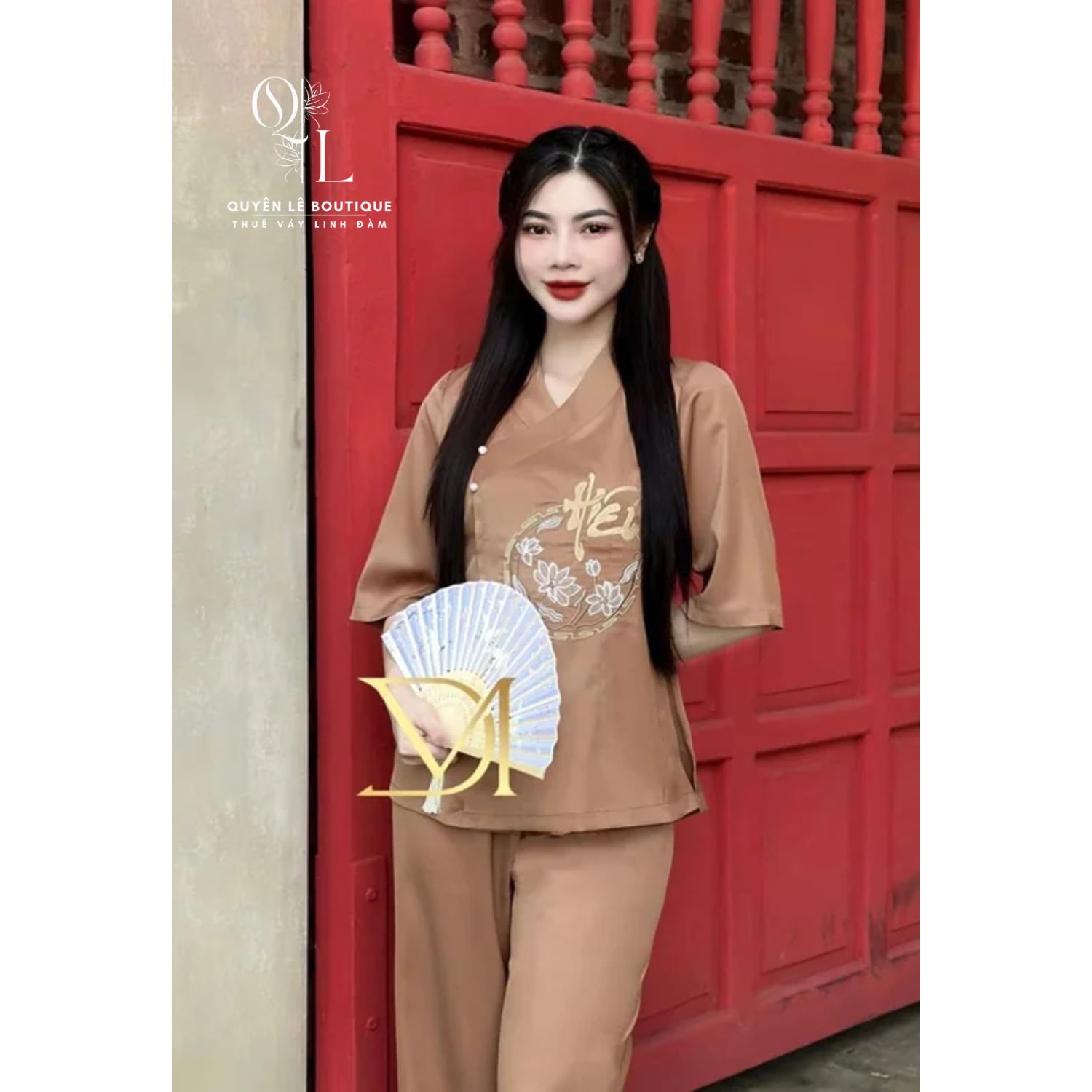 Pháp phục nâu thêu chữ HIẾU