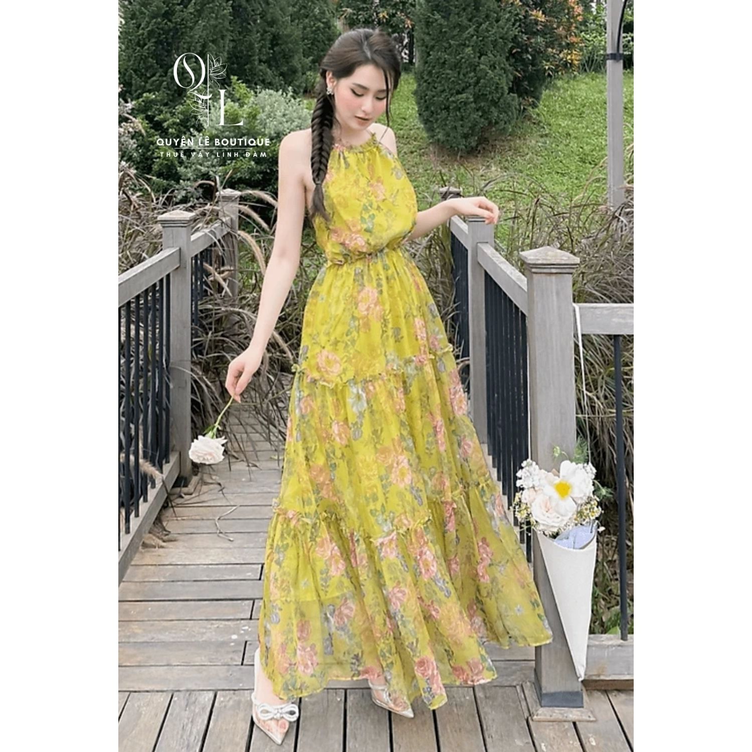 948 Váy du lịch dài xanh hoa yếm