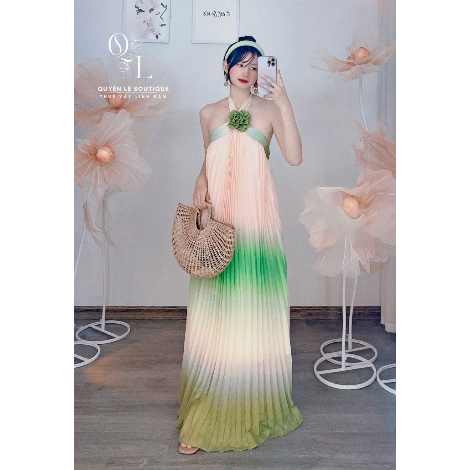 1025 Váy du lịch hồng phối xanh yếm