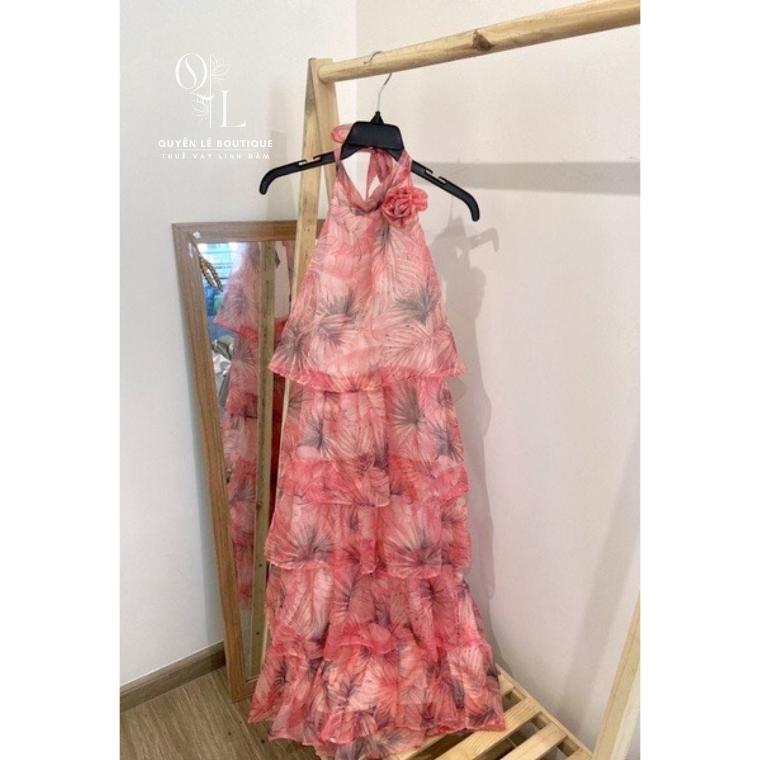 1027 Váy du lịch dài hồng bồng bềnh