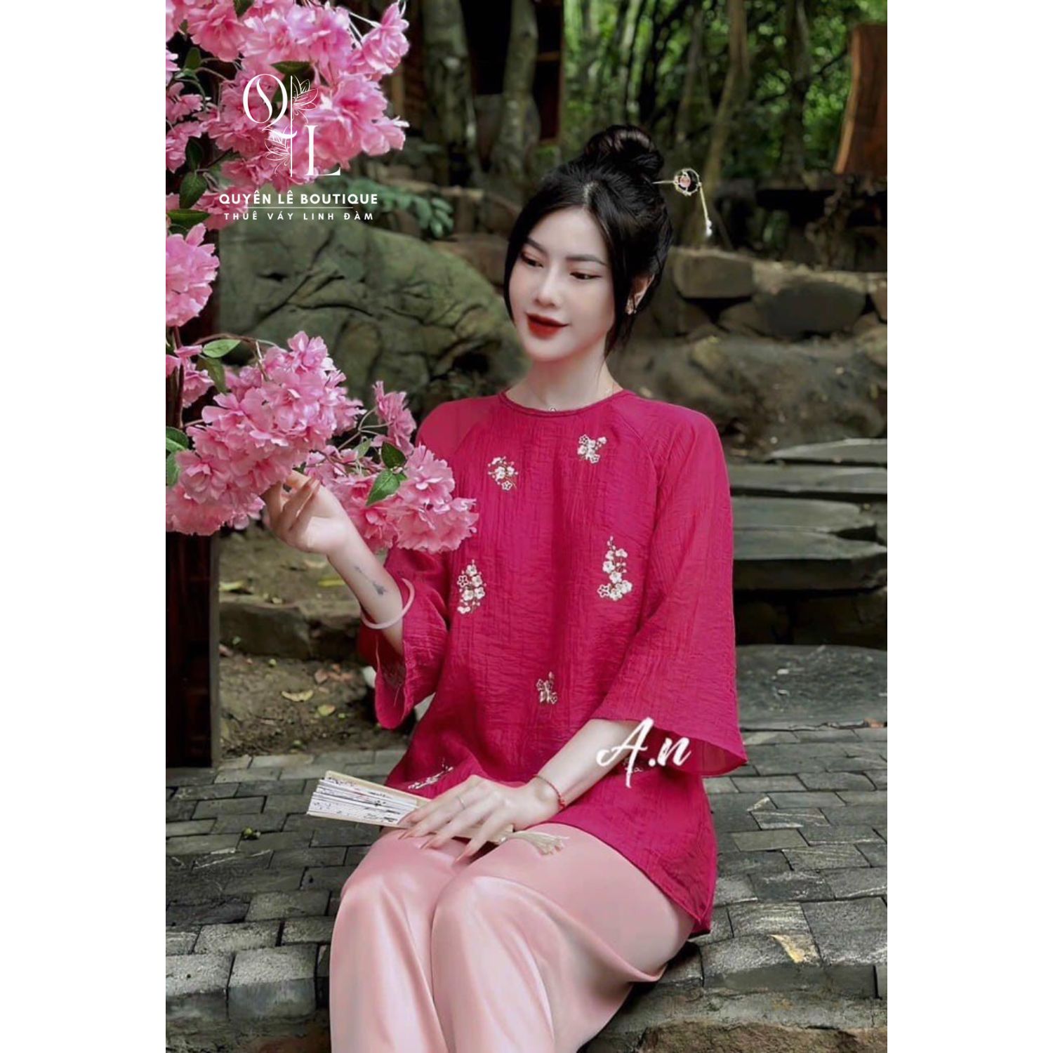 Pháp phục hồng tím
