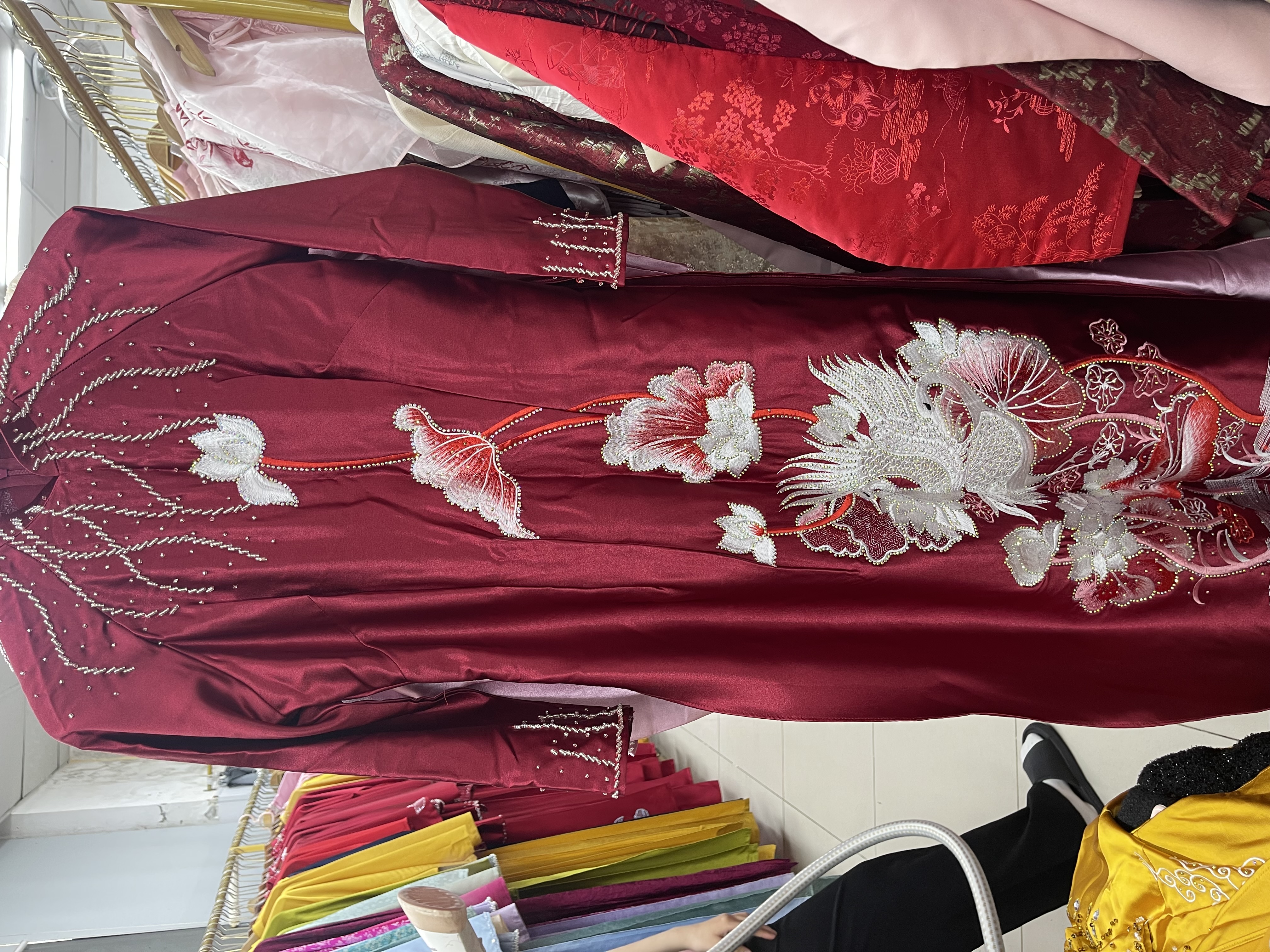 4692 ad mẹ đỏ szL