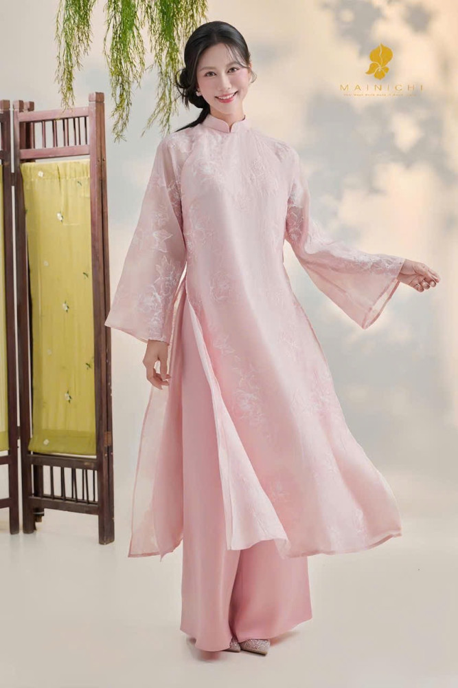 5685 Ad hồng size S,M,L,XL