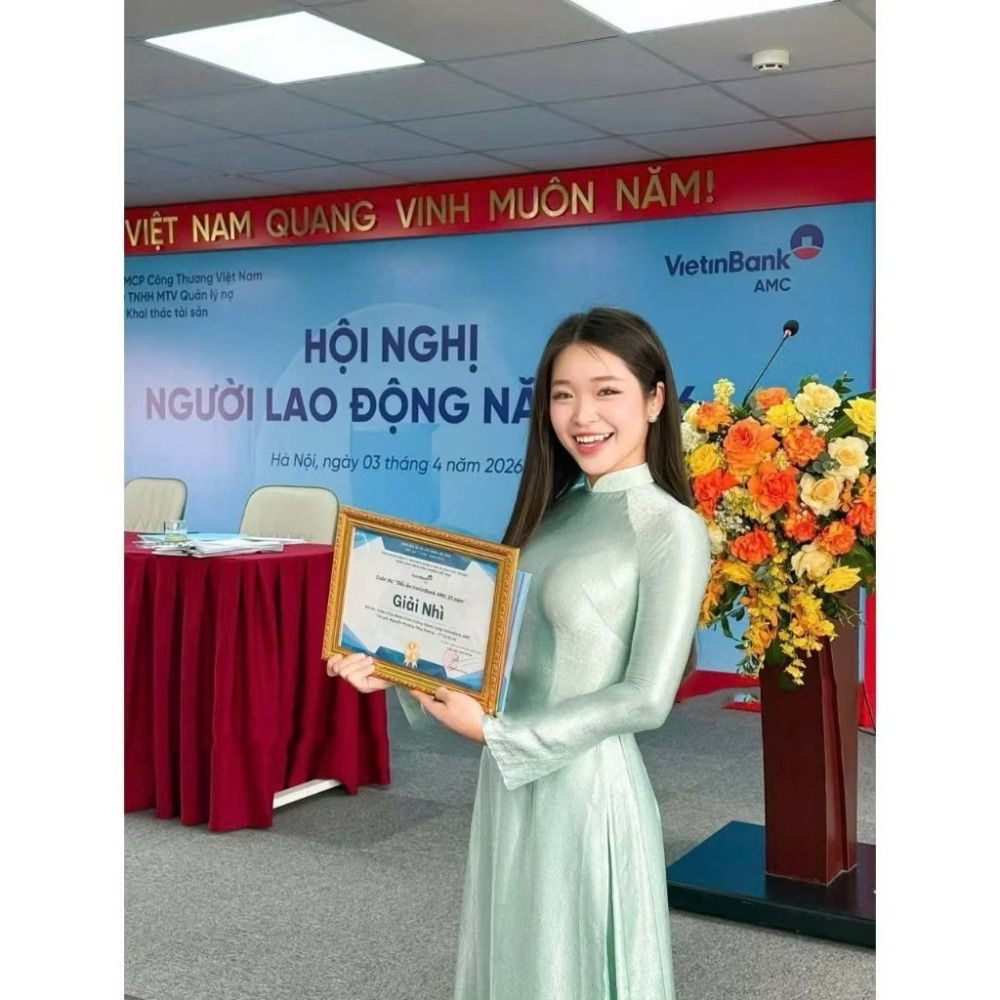 5733 ad xanh ngọc szS,M,L,XL