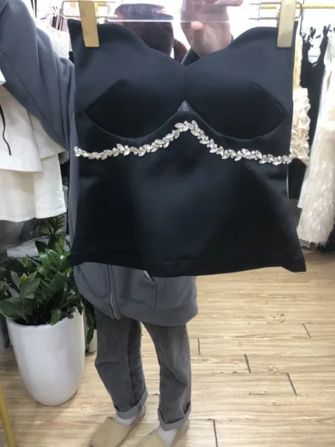 369 cc áo đen size M