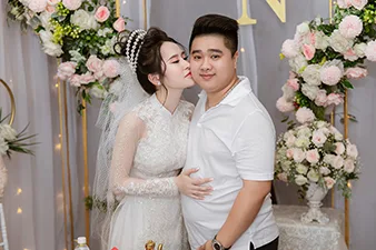 Chị Thủy - Nhân viên Sale