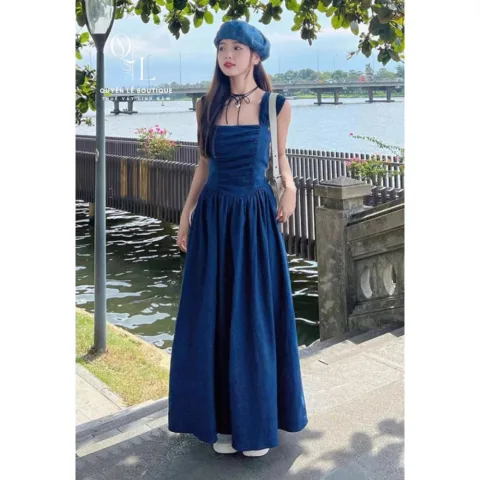 Set váy du lịch xanh