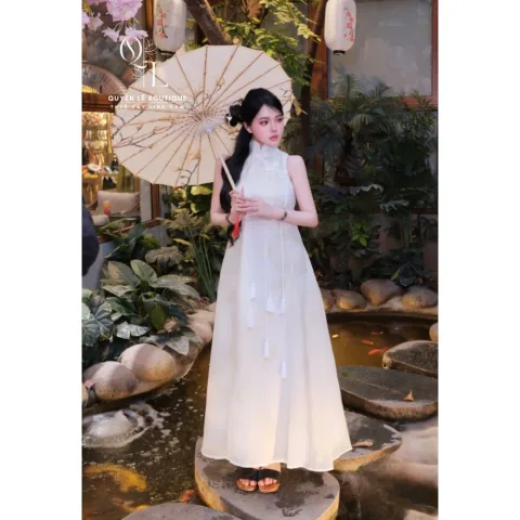 2677 yếm trắng size s