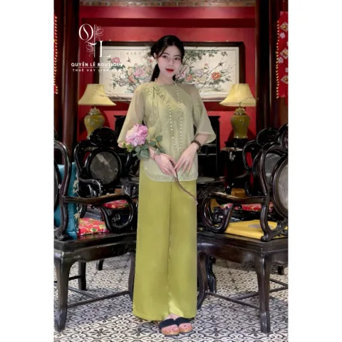 Pháp phục xanh