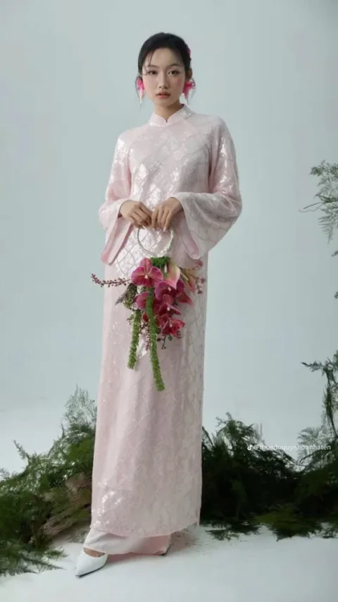 5844 ad hồng blinh szS,M,L,XL